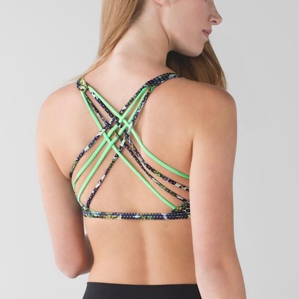 Lululemon sports bra wild floral size 4